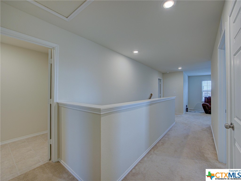 620 English Oak Street 