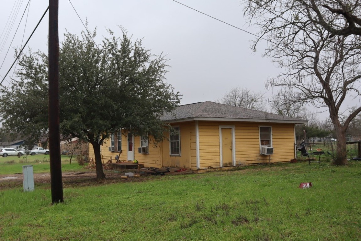 408 Oak Street , Rockdale, TX, 76567 | 4101193 | Realty Texas LLC