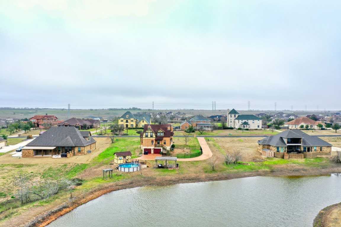311 Comanche Circle , Hutto, TX, 78634 | 3178949 | Realty Texas LLC