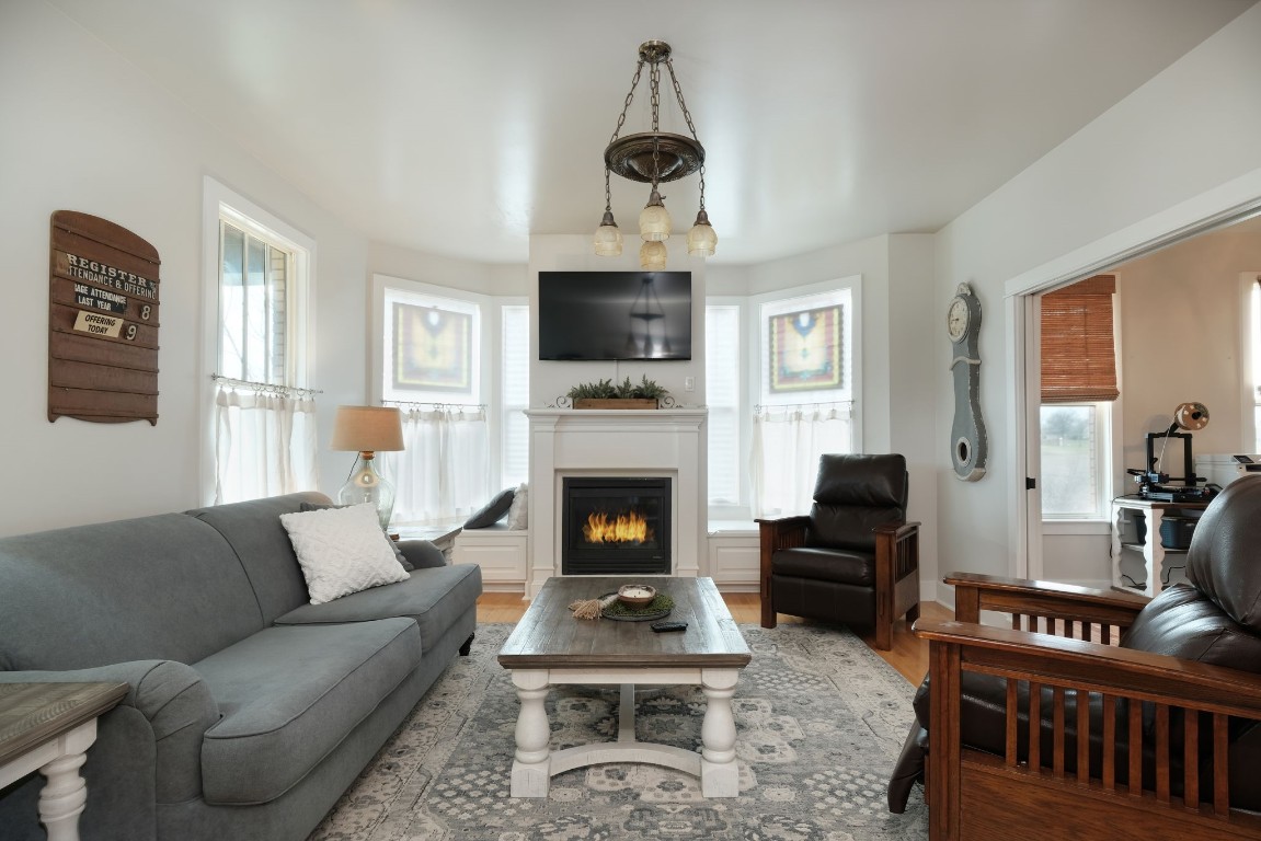 311 Comanche Circle , Hutto, TX, 78634 | 3178949 | Realty Texas LLC