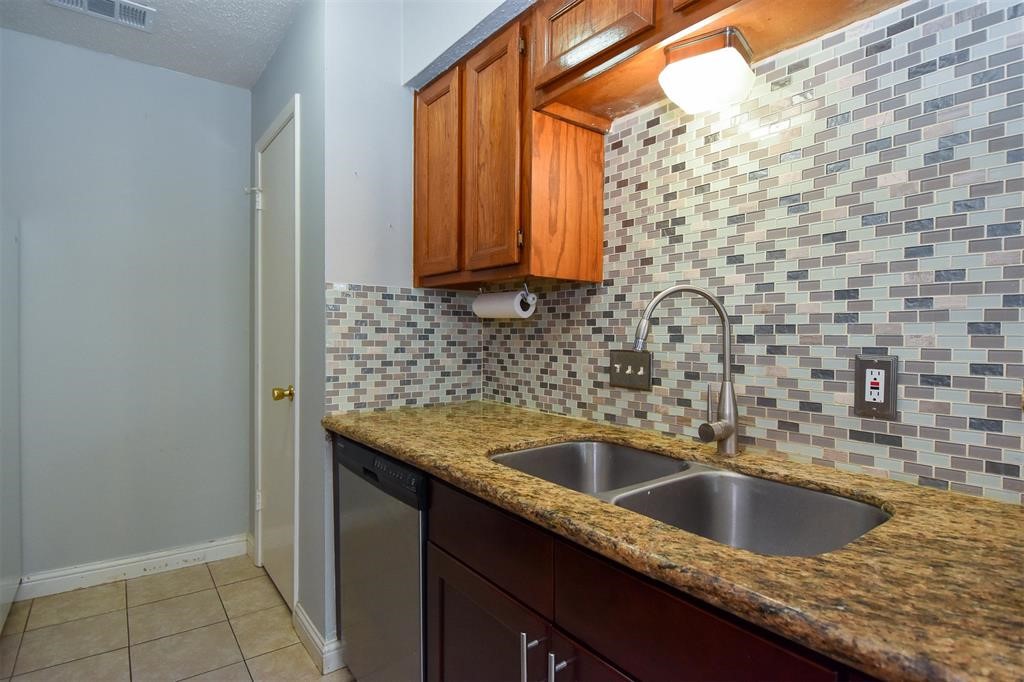 6424 Kentwick Drive 24/3