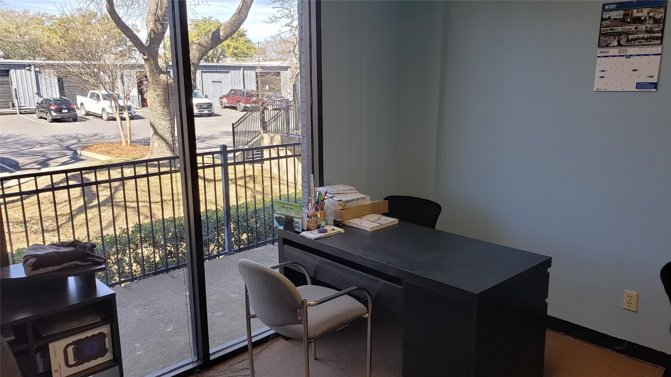 8711 burnet Road e50 , Austin, TX, 78757 | 3495970 | Realty Texas LLC