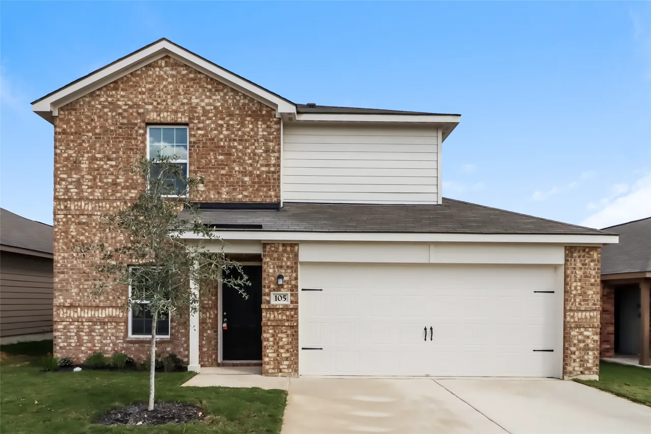 104 Silvercrest LN