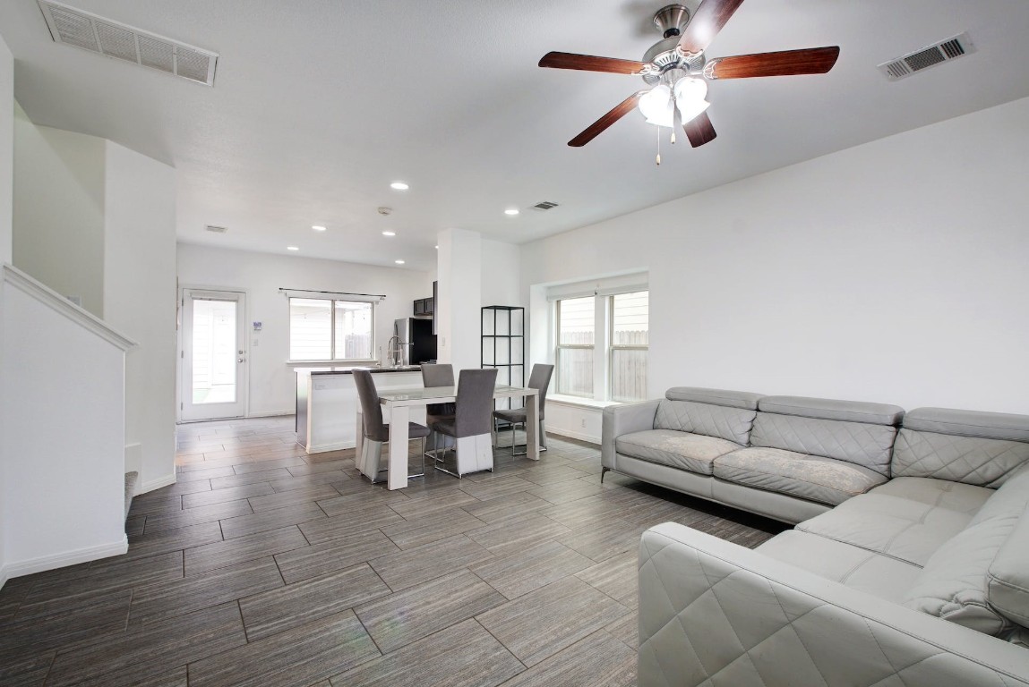 4604 Esper Lane , Austin, TX, 78725 | 3298849 | Realty Texas LLC