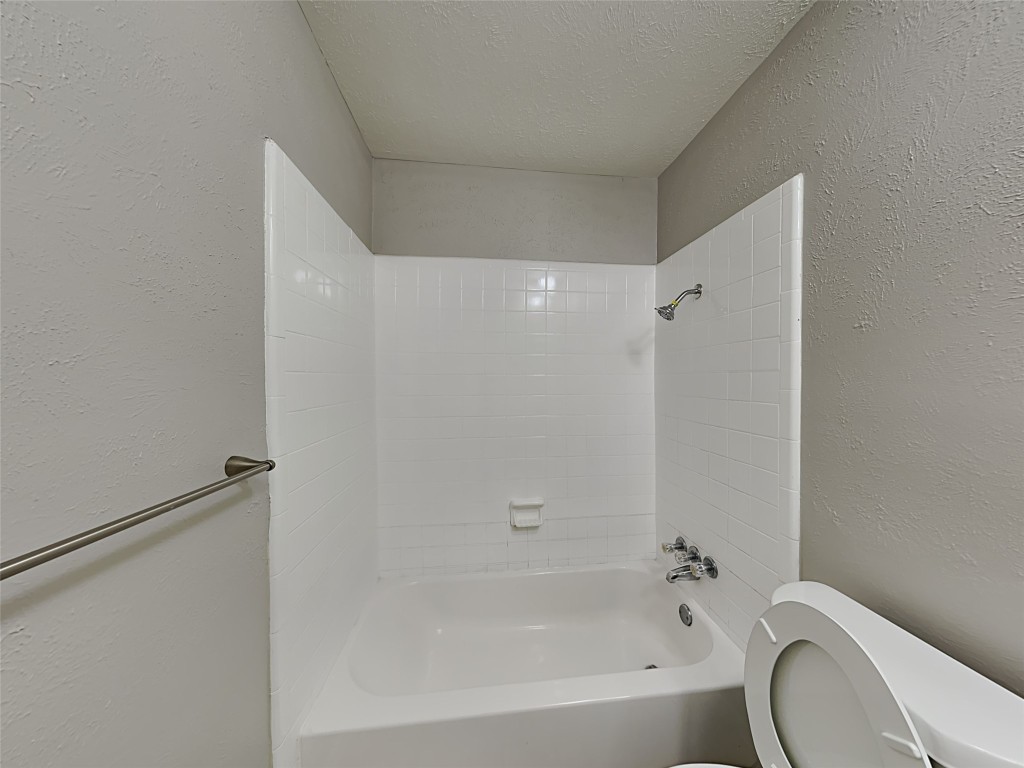 7125 HARDWOOD , Dallas, TX, 75249 | 20275900 | Realty Texas LLC