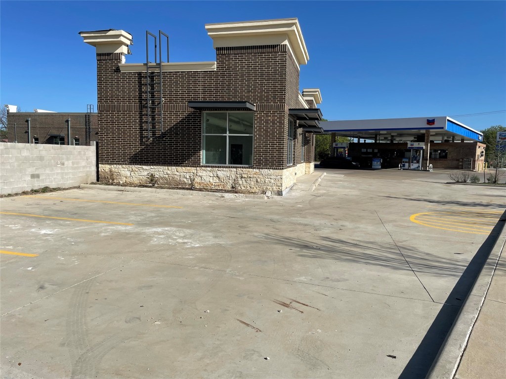 4640 Broadway Boulevard , Garland, TX, 75043 | 20276777 | Realty Texas LLC