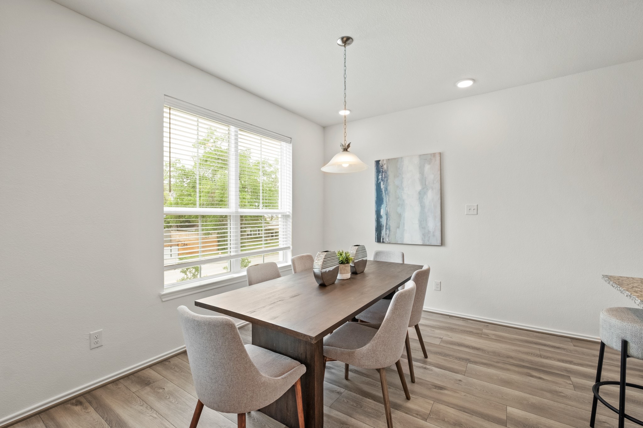 1408 Wycliffe Drive C , Houston, TX, 77043 | 95273222 | Realty Texas LLC
