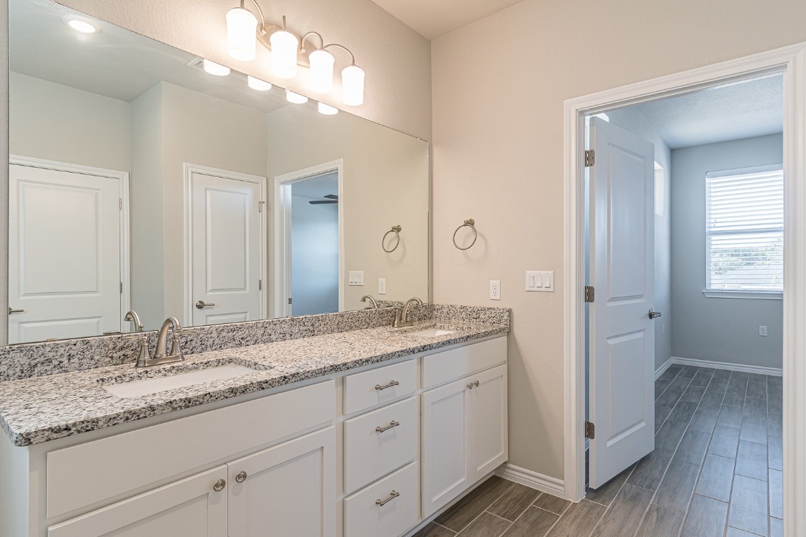 116 Mulligan Drive 105 , San Marcos, TX, 78666 | 4672272 | Realty Texas LLC