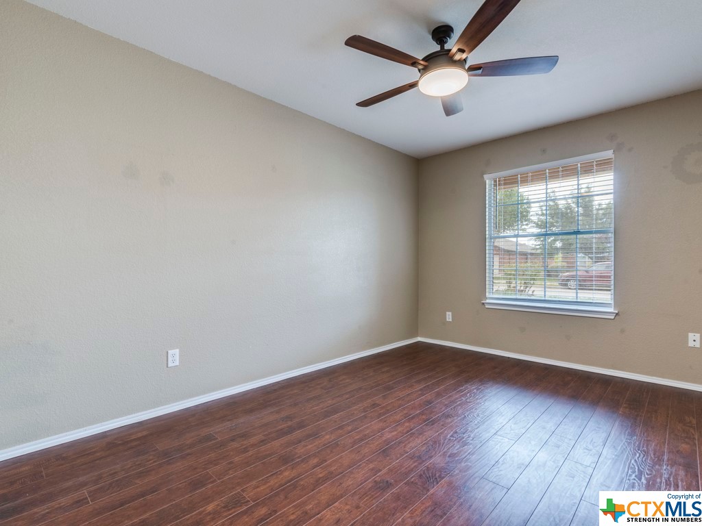 215 Herrera Trail , Hutto, TX, 78634 | 503101 | Realty Texas LLC