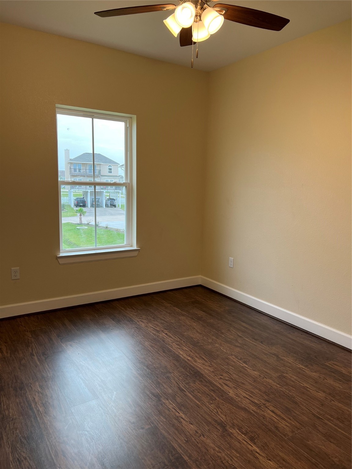 4002 Mendocino , Galveston, TX, 77554 | 91556304 | Realty Texas LLC