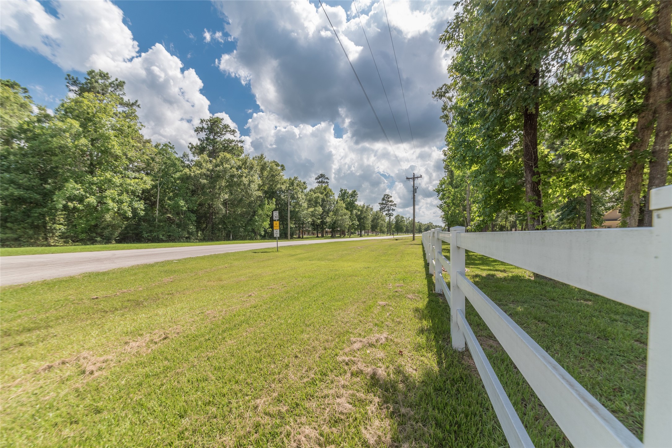 1030 County Road 6325 , Dayton, TX, 77535 | 51848083 | Realty Texas LLC