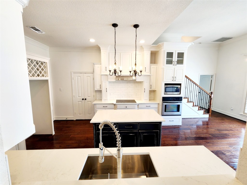 4440 Fairway View Drive , Fort Worth, TX, 76008 | 20303003 | Realty Texas LLC