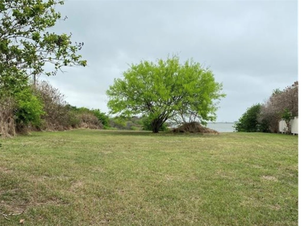 1014 Bluff Dr , Portland, TX, 78374 | 416884 | Realty Texas LLC
