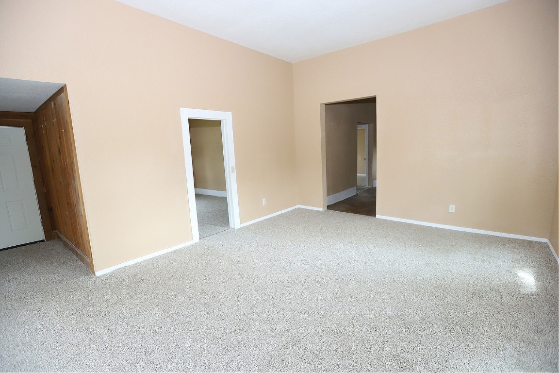 610 E Main Street , Lometa, TX, 76853 | 2864107 | Realty Texas LLC