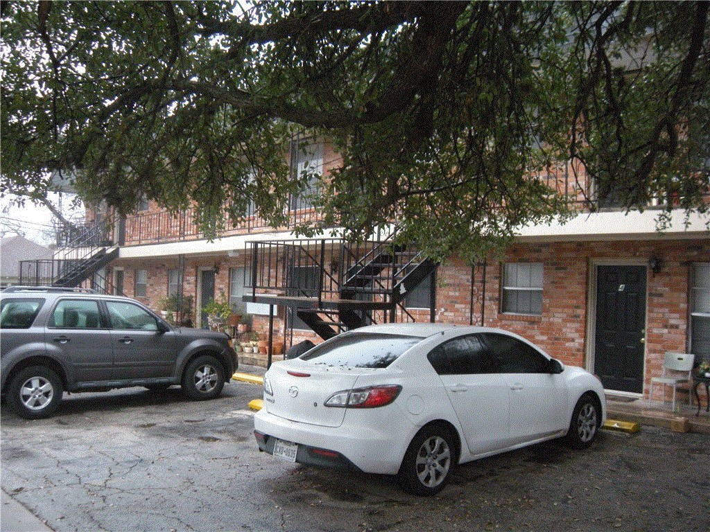 1601 Enfield Road 7 , Austin, TX, 78703 | 7669440 | Realty Texas LLC