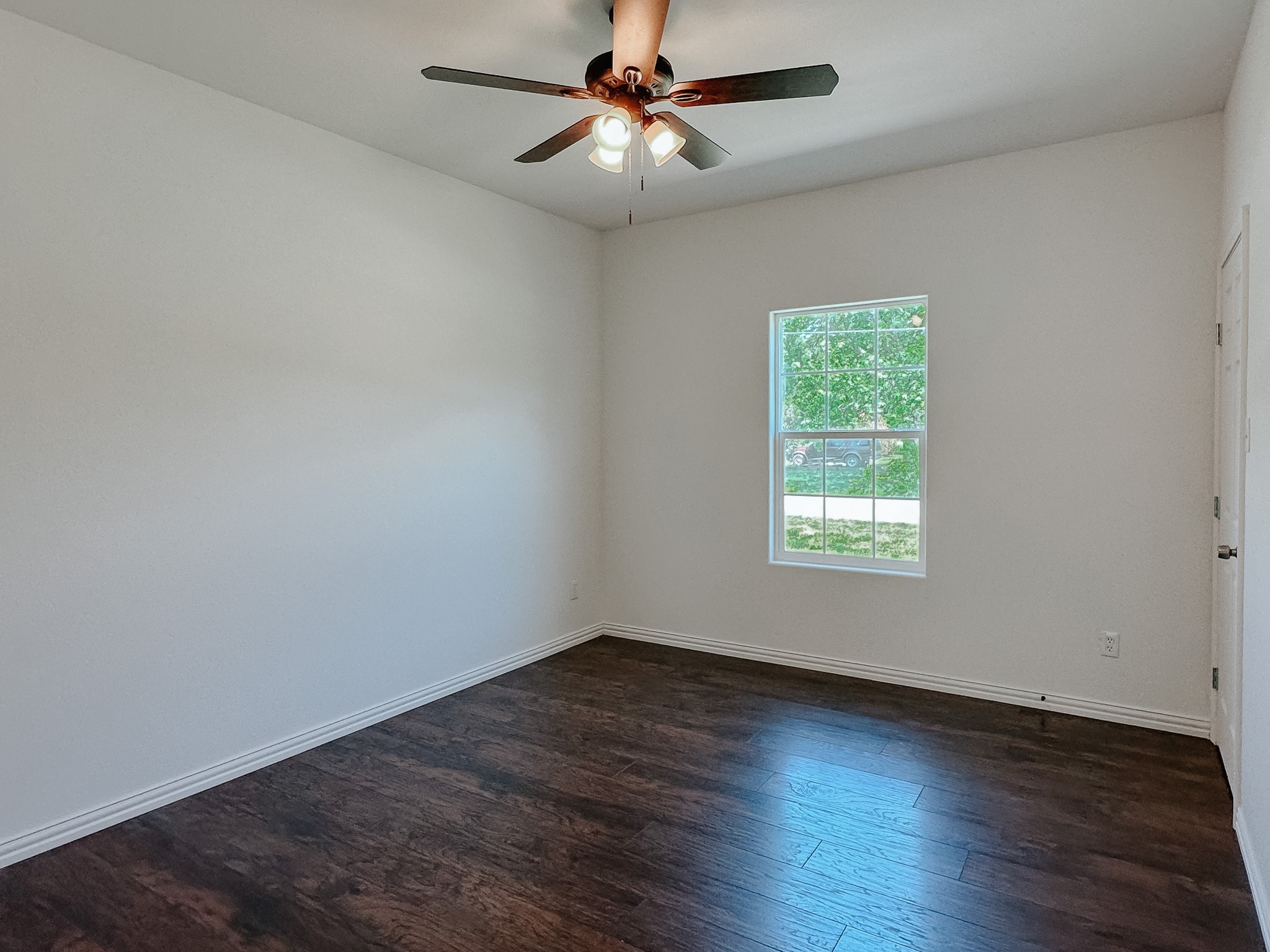 301 SW 6th Street , Kerens, TX, 75144 | 20306561 | Realty Texas LLC
