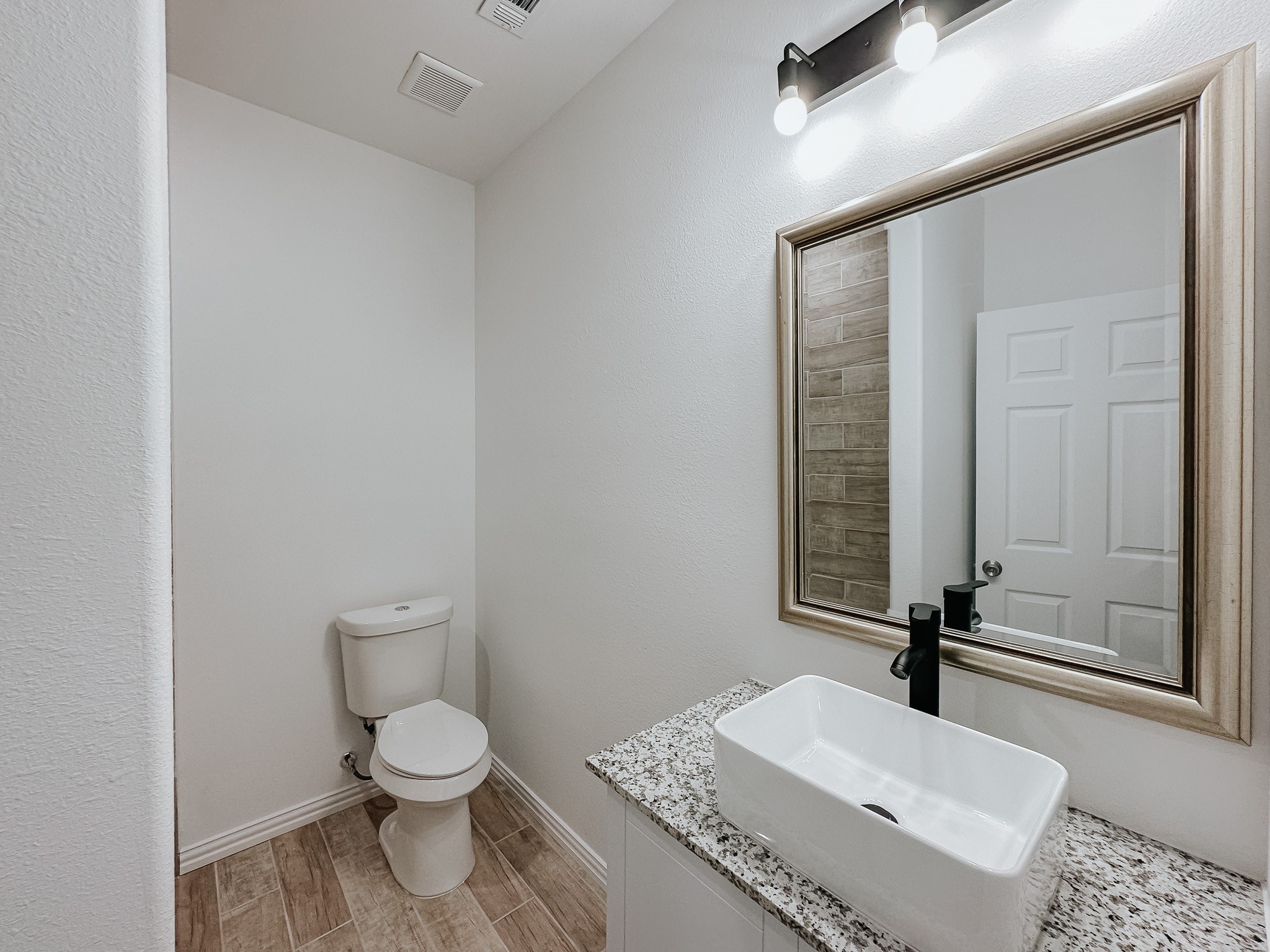 301 SW 6th Street , Kerens, TX, 75144 | 20306561 | Realty Texas LLC