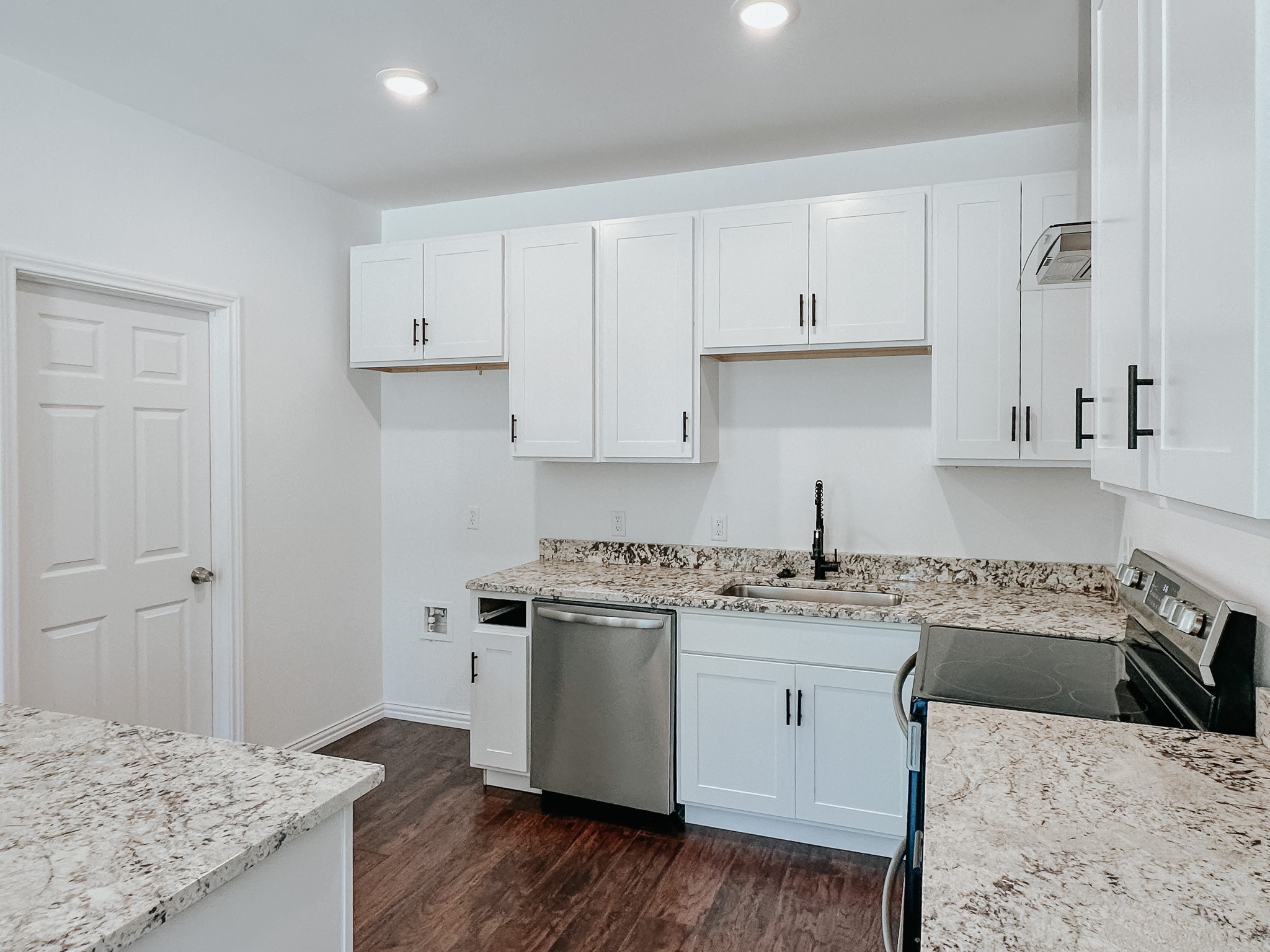 301 SW 6th Street , Kerens, TX, 75144 | 20306561 | Realty Texas LLC