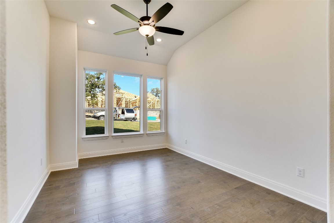 176 Gaston Drive , Bastrop, TX, 78602 | 9424970 | Realty Texas LLC