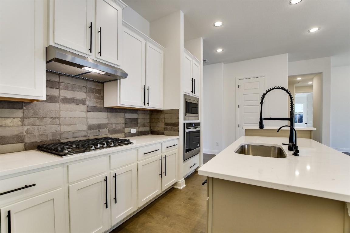 176 Gaston Drive , Bastrop, TX, 78602 | 9424970 | Realty Texas LLC