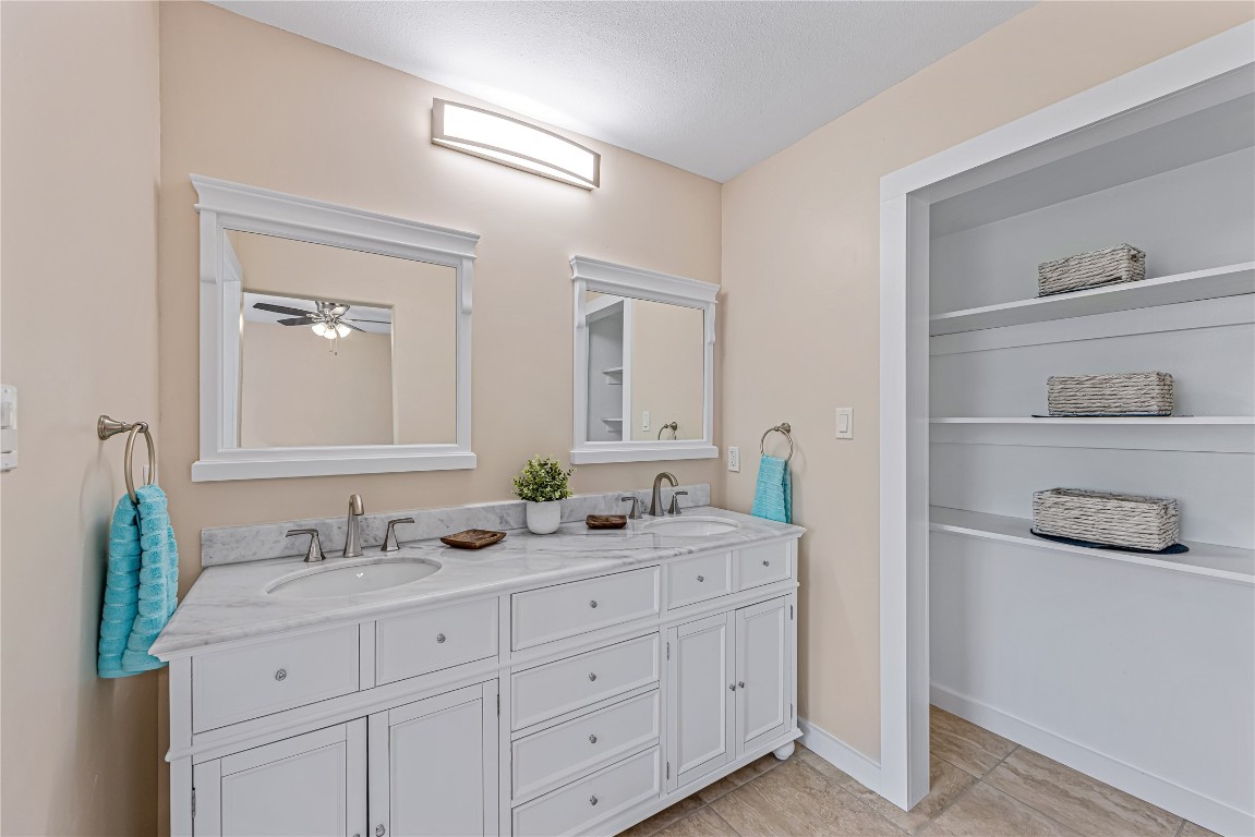 8735 S Monticello Circle , Granbury, TX, 76049 | 20307343 | Realty Texas LLC