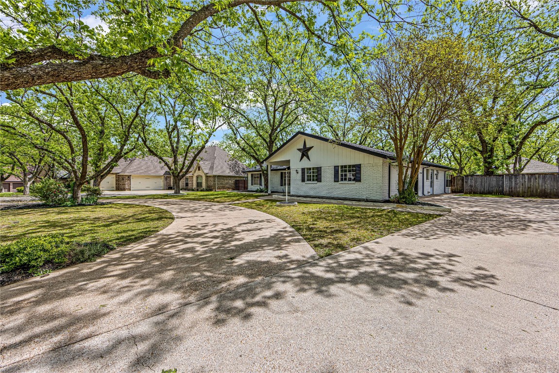 8735 S Monticello Circle , Granbury, TX, 76049 | 20307343 | Realty Texas LLC