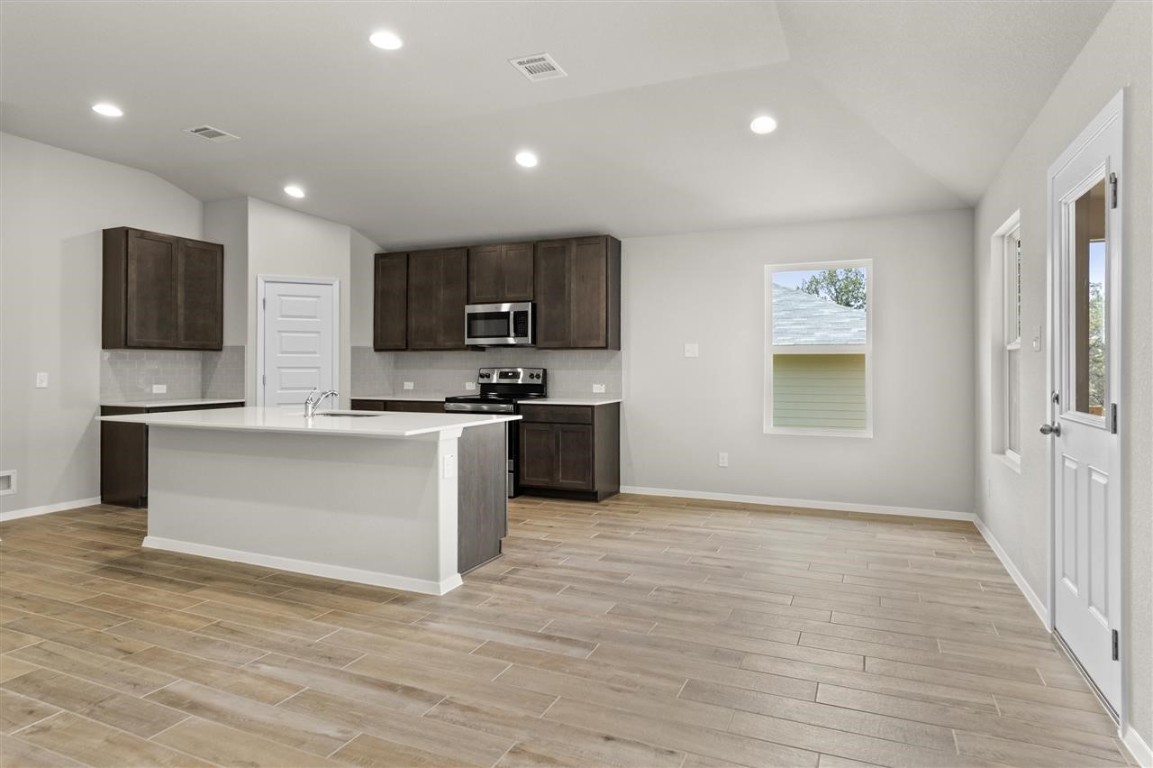 21612 Patton Drive , Lago Vista, TX, 78645 | 6340458 | Realty Texas LLC