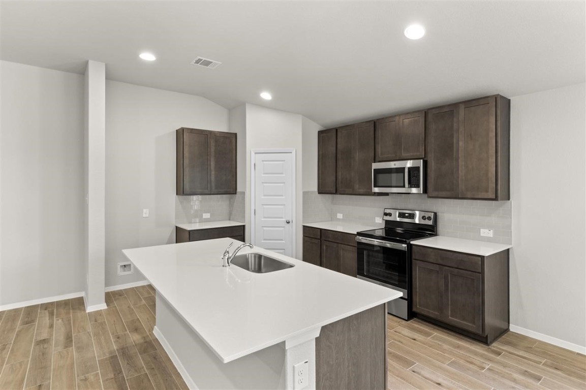 21612 Patton Drive , Lago Vista, TX, 78645 | 6340458 | Realty Texas LLC