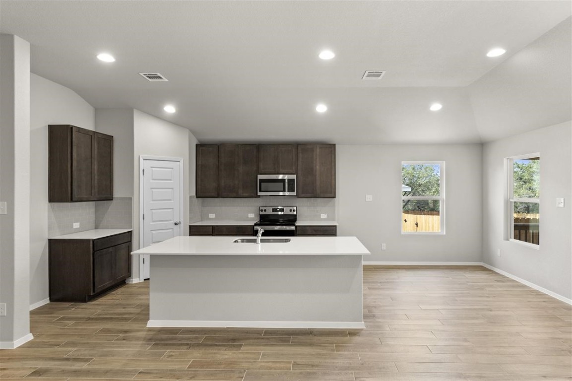 21612 Patton Drive , Lago Vista, TX, 78645 | 6340458 | Realty Texas LLC