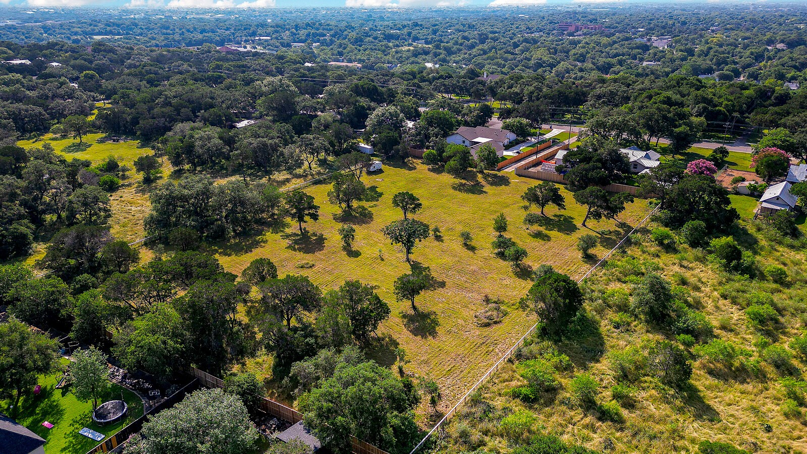 417 Lakeview Boulevard , New Braunfels, TX, 78130 | 77101961 | Realty Texas LLC