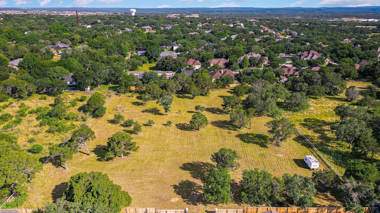 417 Lakeview Boulevard , New Braunfels, TX, 78130 | 77101961 | Realty Texas LLC