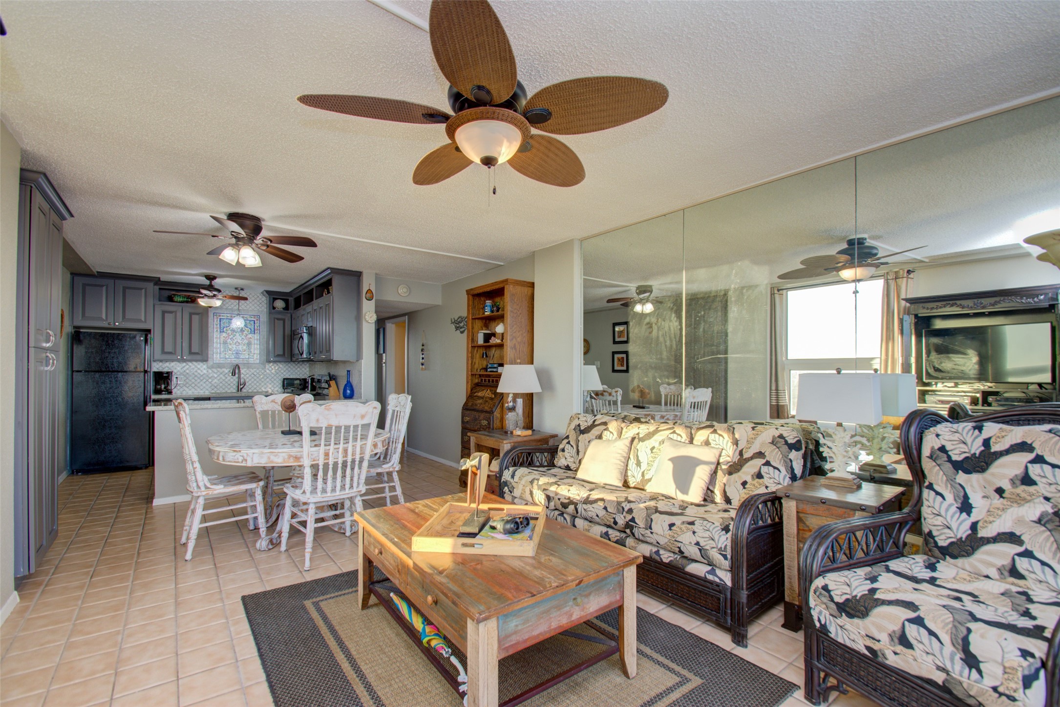 415 E Beach Drive 901 , Galveston, TX, 77550 | 63701596 | Realty Texas LLC