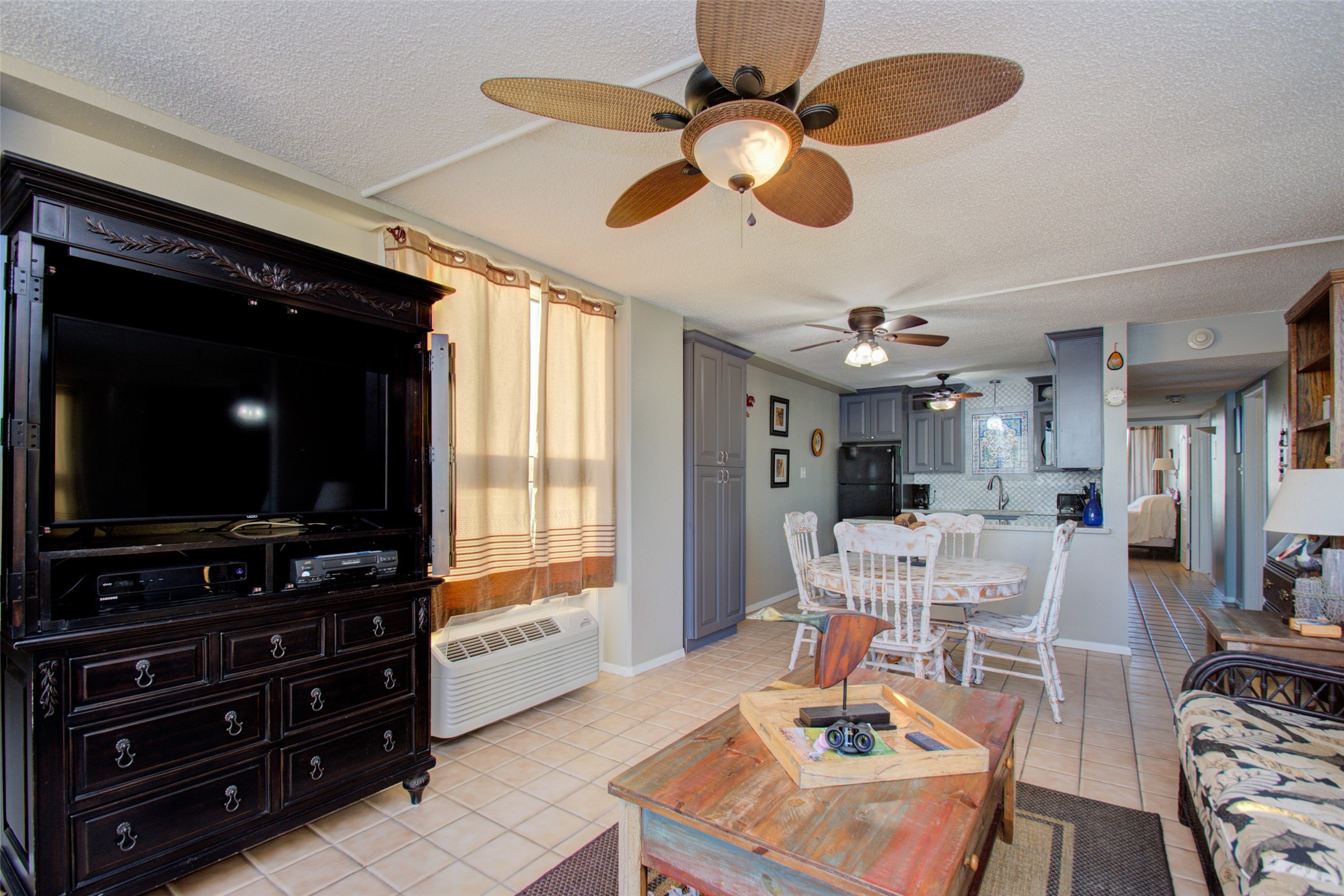 415 E Beach Drive 901 , Galveston, TX, 77550 | 63701596 | Realty Texas LLC