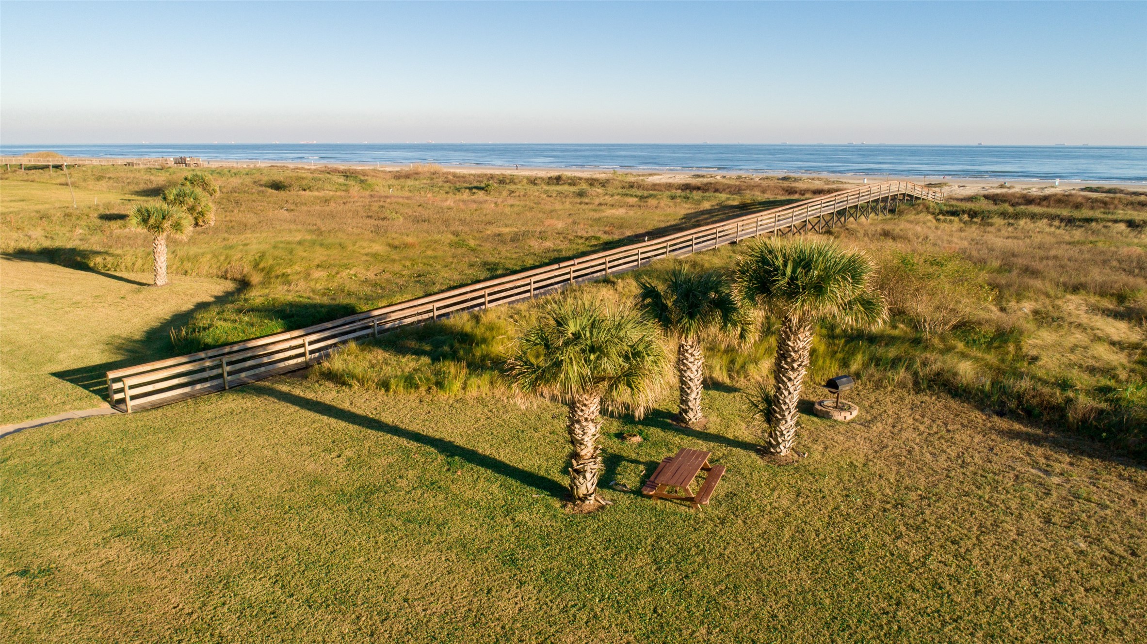 415 E Beach Drive 901 , Galveston, TX, 77550 | 63701596 | Realty Texas LLC