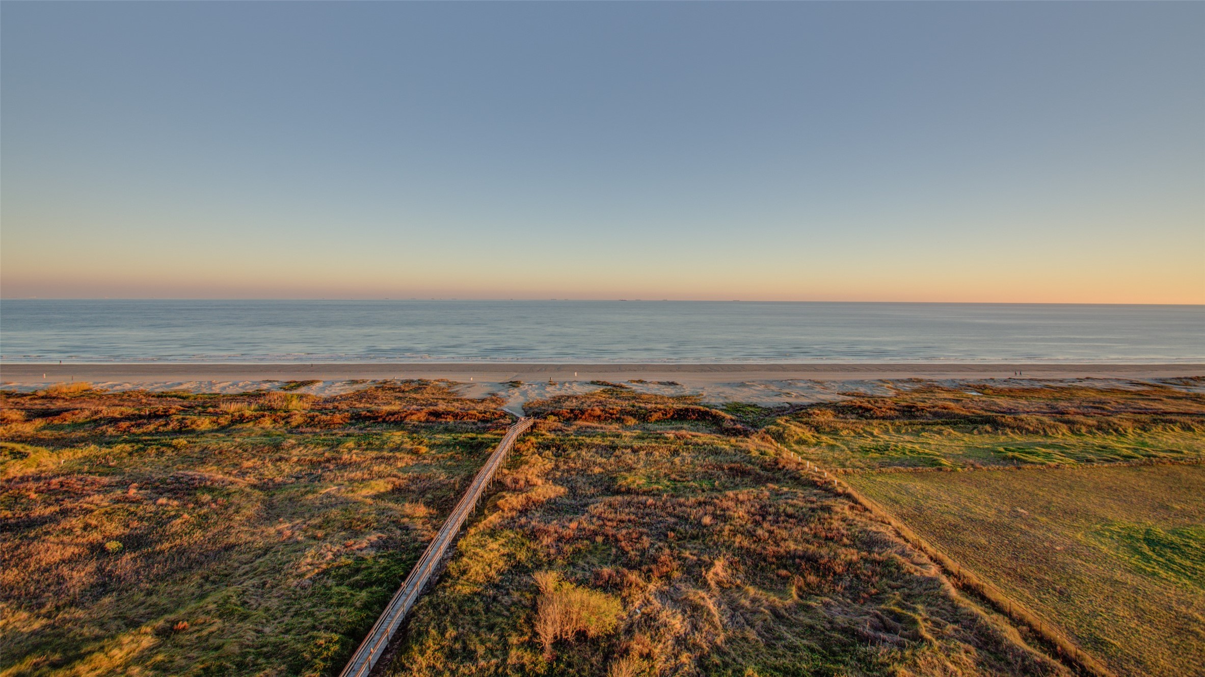 415 E Beach Drive 901 , Galveston, TX, 77550 | 63701596 | Realty Texas LLC