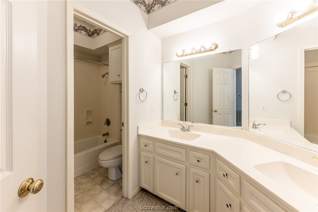1612 Durham , Huntsville, TX, 77340 | 23004016 | Realty Texas LLC