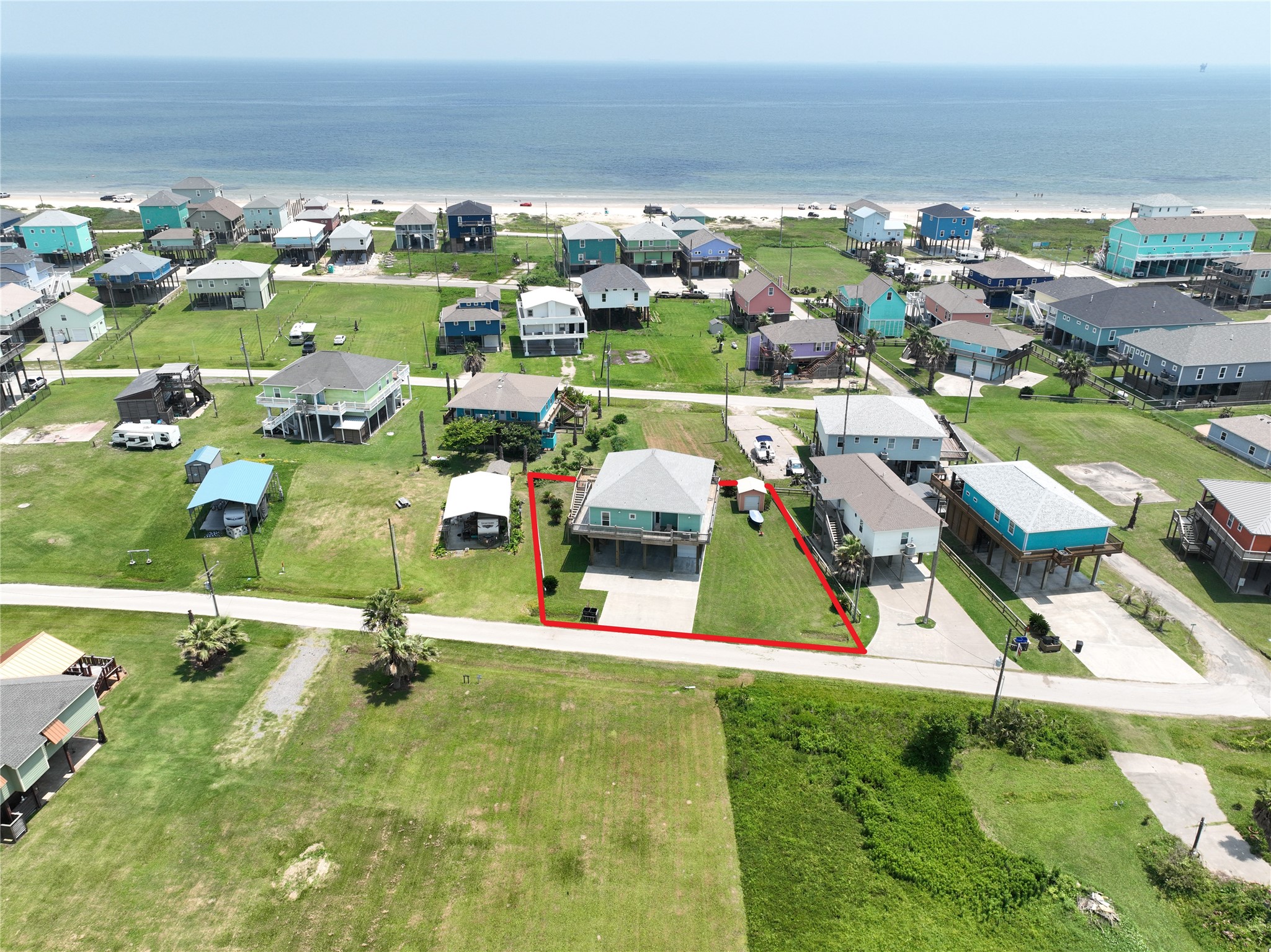 1946 Avenue G , Crystal Beach, TX, 77650 | 96082128 | Realty Texas LLC