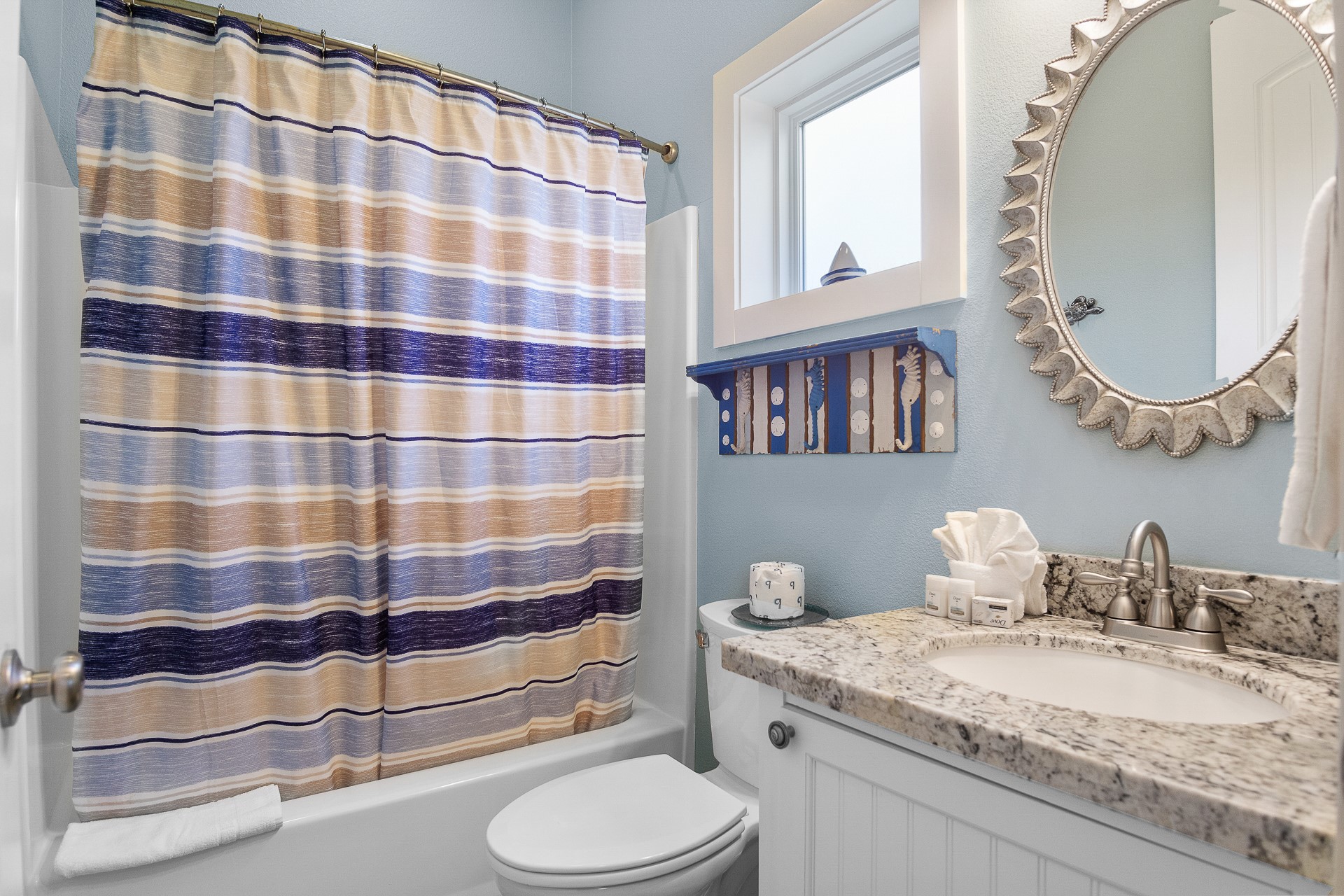 1946 Avenue G , Crystal Beach, TX, 77650 | 96082128 | Realty Texas LLC