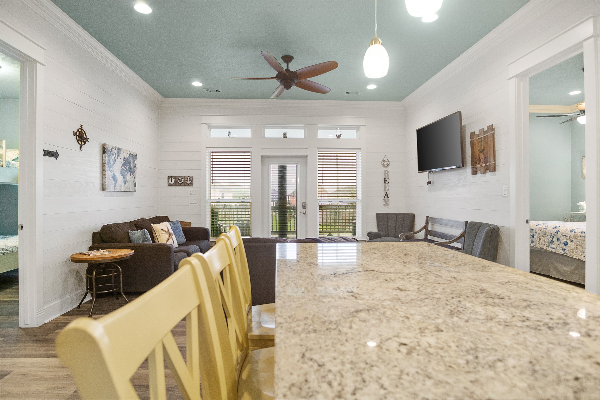 1946 Avenue G , Crystal Beach, TX, 77650 | 96082128 | Realty Texas LLC