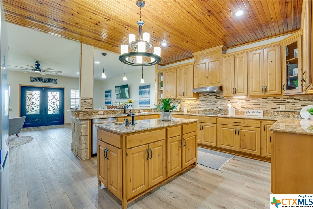 1354 Red Barn Road , Poteet, TX, 78065 | 505343 | Realty Texas LLC