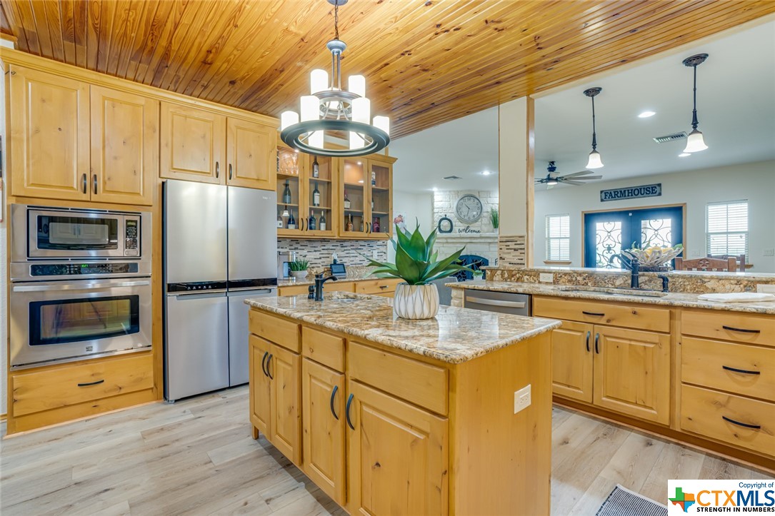 1354 Red Barn Road , Poteet, TX, 78065 | 505343 | Realty Texas LLC