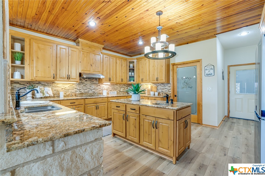 1354 Red Barn Road , Poteet, TX, 78065 | 505343 | Realty Texas LLC