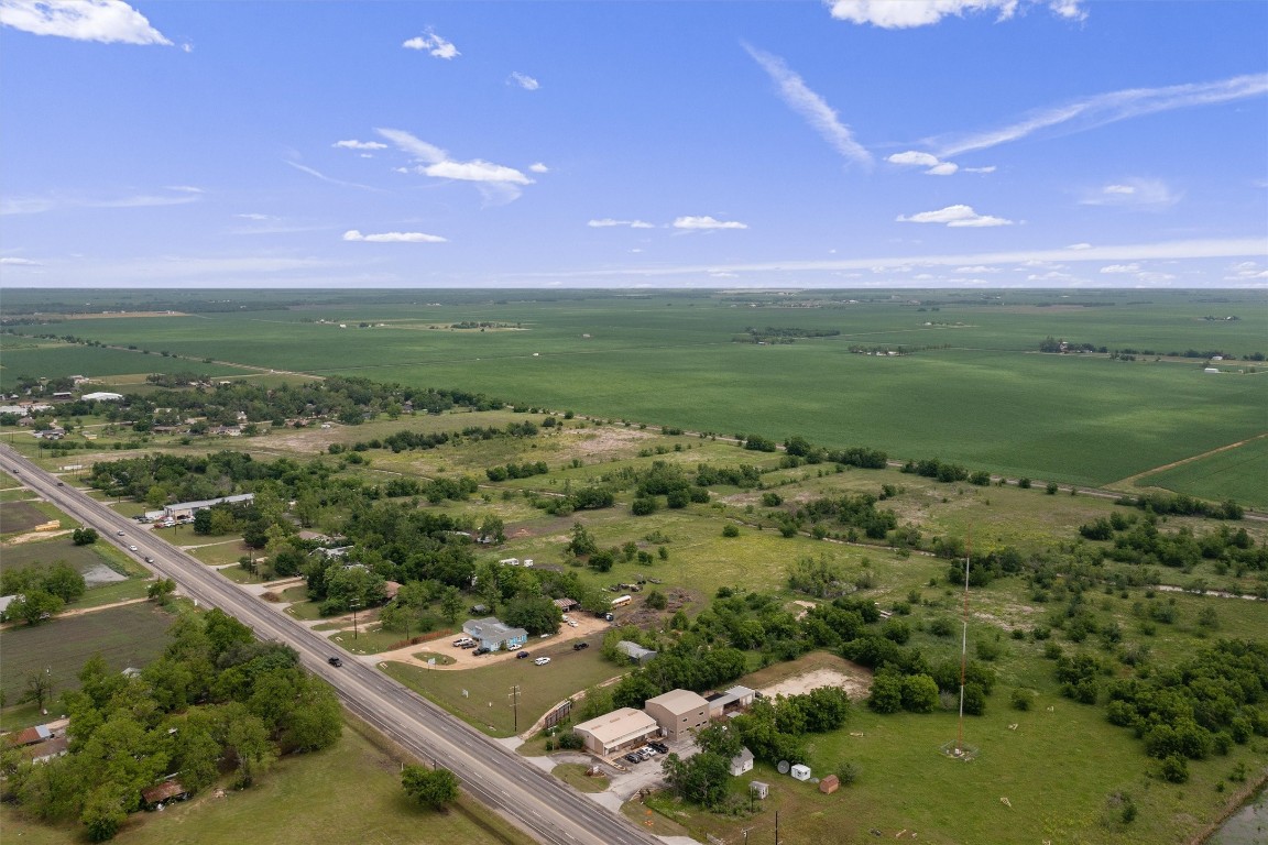 4300 N Main Street , Taylor, TX, 76574 | 1206559 | Realty Texas LLC
