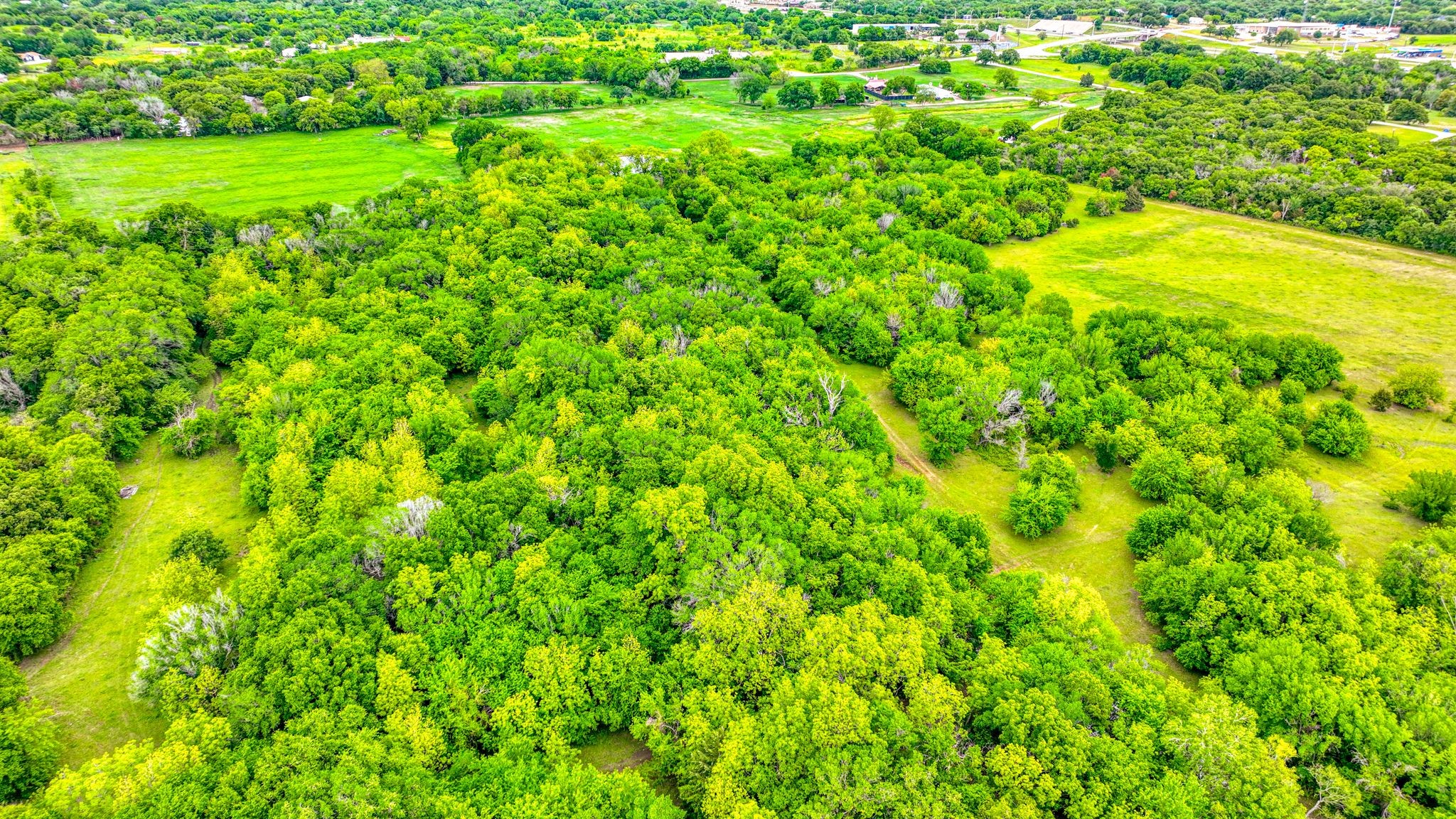 1201 S Briaroaks Road , Burleson, TX, 76031 | 20315475 | Realty Texas LLC