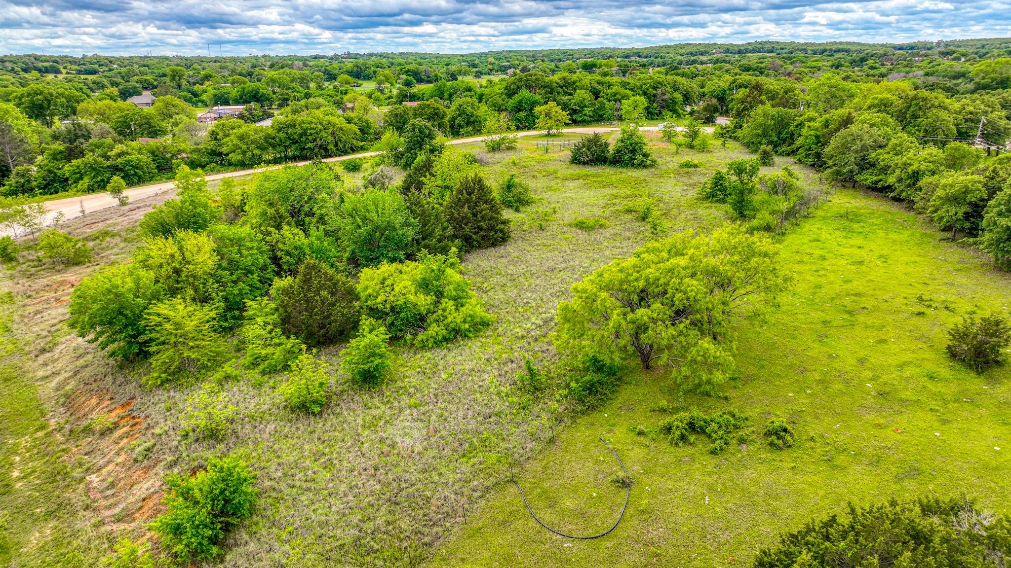 1201 S Briaroaks Road , Burleson, TX, 76031 | 20315475 | Realty Texas LLC