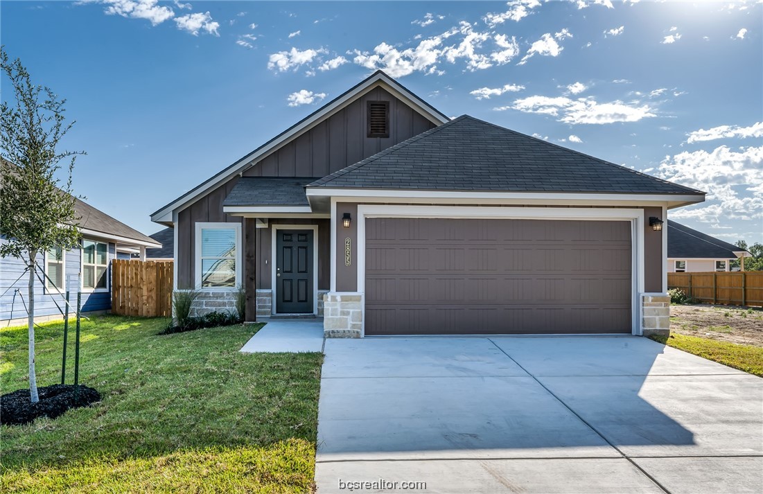 1104 Night Dew Avenue , Navasota, TX, 77868 | 23006193 | Realty Texas LLC