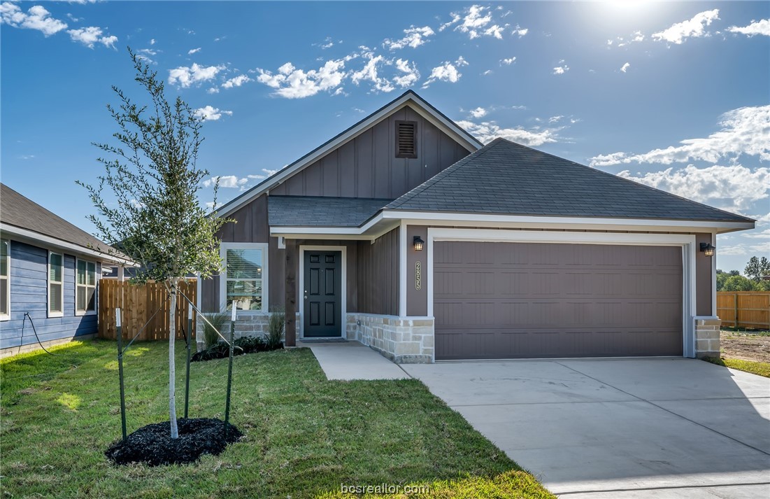 1104 Night Dew Avenue , Navasota, TX, 77868 | 23006193 | Realty Texas LLC