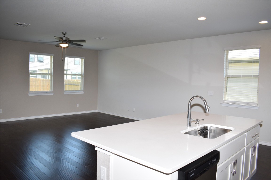 104 Magna Lane , Liberty Hill, TX, 78642 | 9584492 | Realty Texas LLC