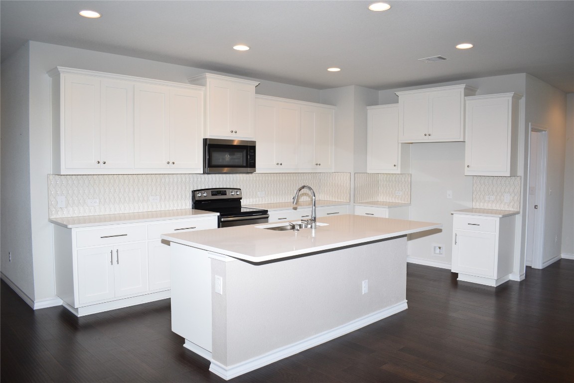 104 Magna Lane , Liberty Hill, TX, 78642 | 9584492 | Realty Texas LLC