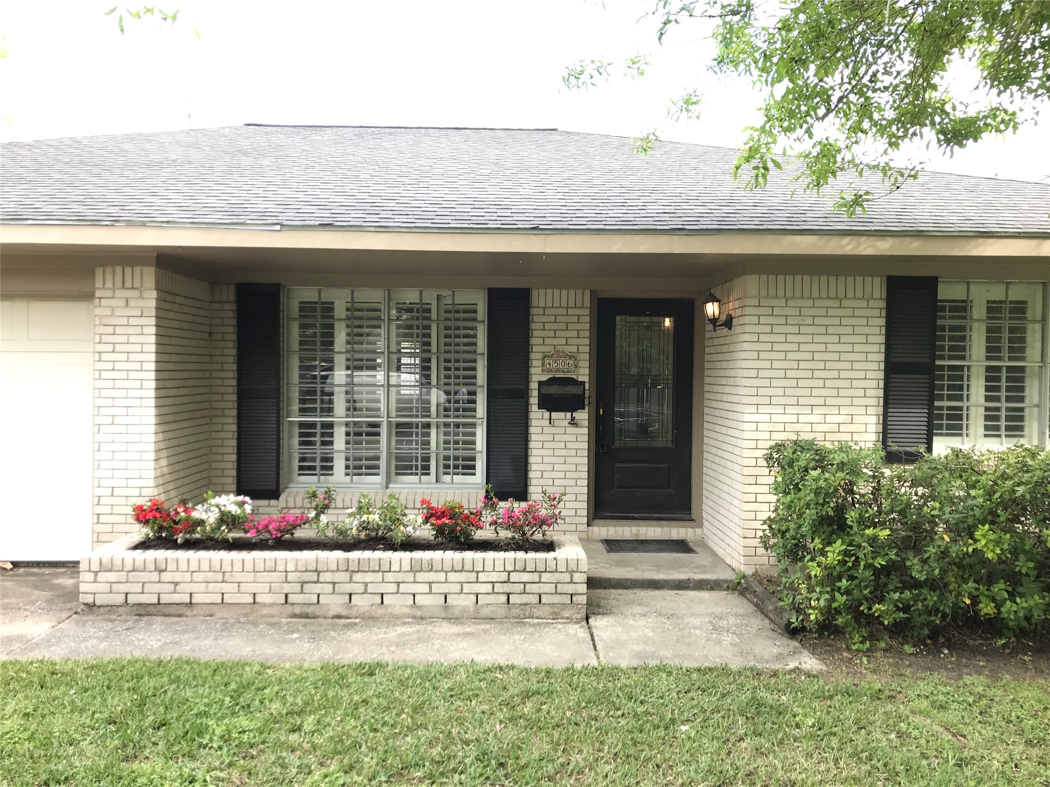 4506 Mimosa Drive , Bellaire, TX, 77401 | 83252936 | Realty Texas LLC